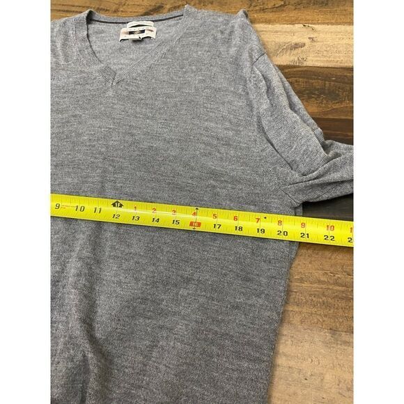 Joseph Abboud Merino Wool Sweater 2XLT Gray V-Neck Lightweight Pullover Casual - Picture 6 of 7